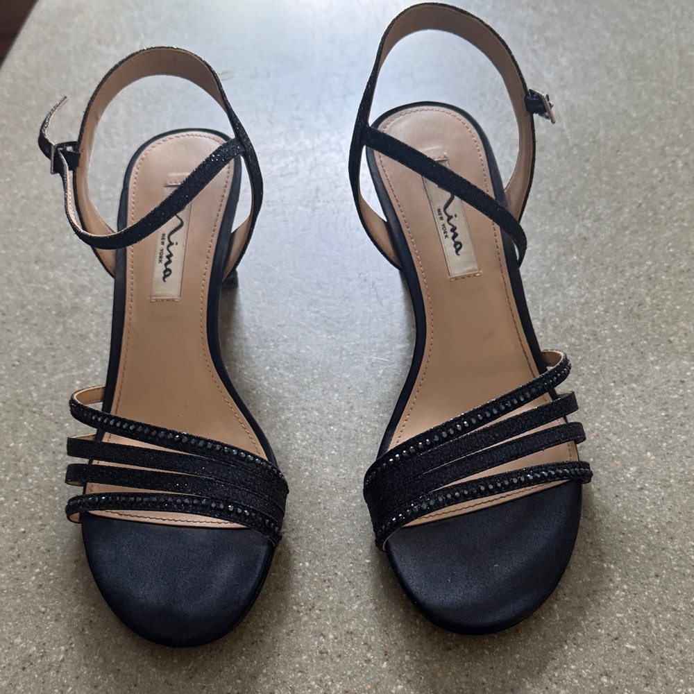 Nina Elegant Navy Blue Strappy Sandals